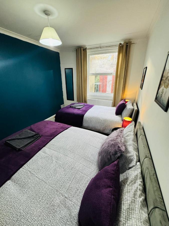 2 Bedrooms House Near Central London Eksteriør bilde